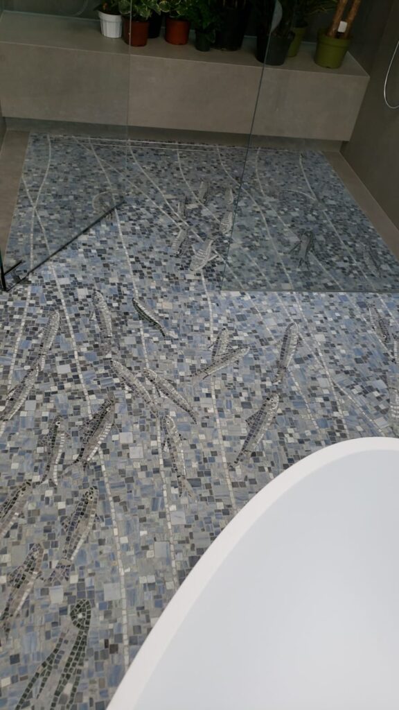 pavimento in mosaico per stanza da bagno